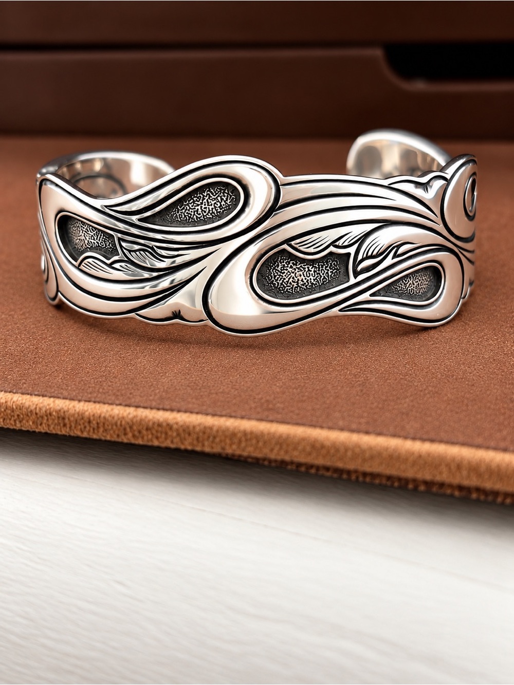 Kit Carson Vintage Sterling Silver Mondern Swirl Cuff Bracelet